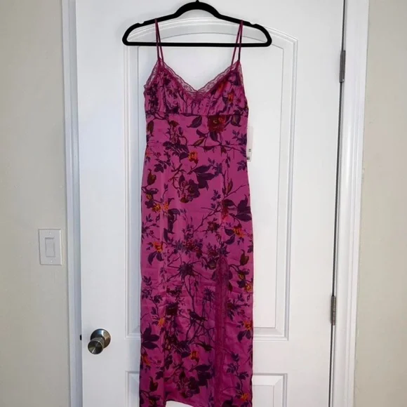 FLORAL MIDI DRESS (S, Urban Outfitters)